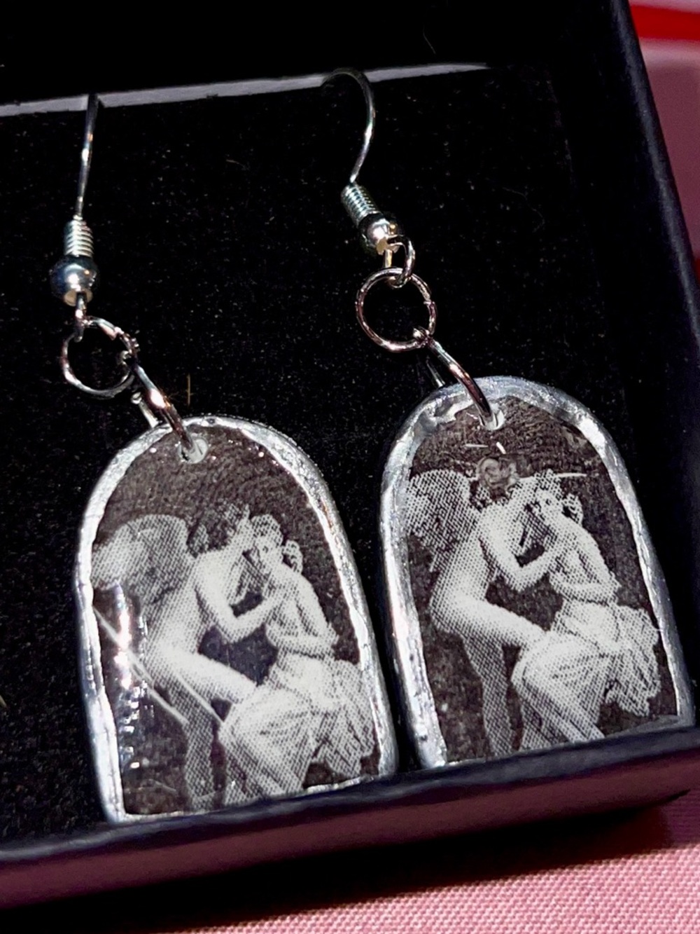 Vintage-Style Black & White Cupid & Psyche Print Drop Earrings